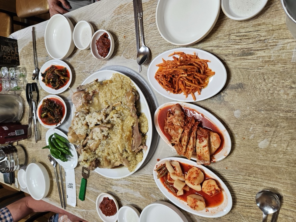 닭백숙 한 상